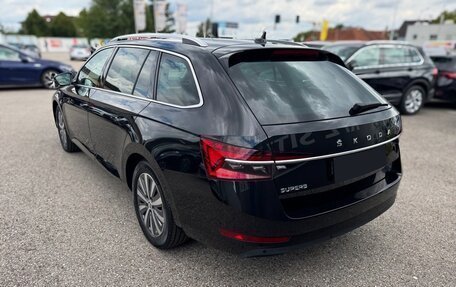 Skoda Superb III рестайлинг, 2023 год, 2 355 000 рублей, 2 фотография