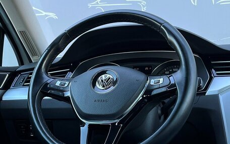 Volkswagen Passat B8 рестайлинг, 2018 год, 2 145 600 рублей, 21 фотография
