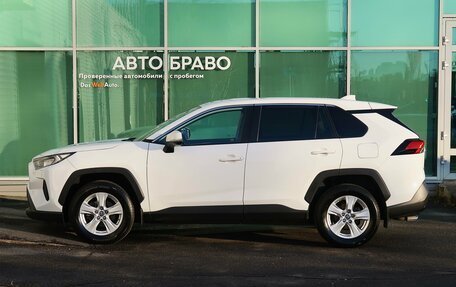 Toyota RAV4, 2019 год, 2 600 000 рублей, 13 фотография