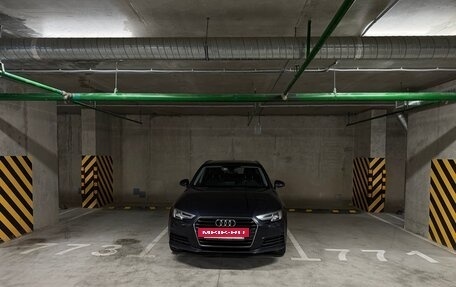 Audi A4, 2017 год, 1 830 000 рублей, 12 фотография