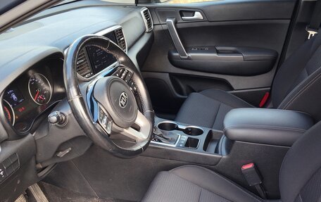 KIA Sportage IV рестайлинг, 2021 год, 2 280 000 рублей, 7 фотография