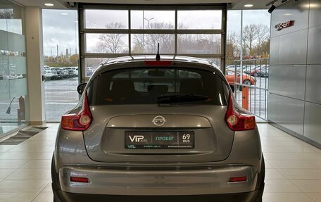 Nissan Juke II, 2012 год, 977 000 рублей, 5 фотография