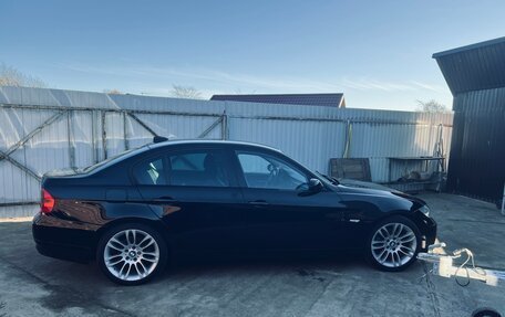 BMW 3 серия, 2005 год, 900 000 рублей, 3 фотография