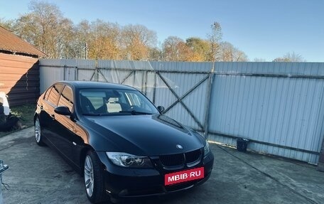 BMW 3 серия, 2005 год, 900 000 рублей, 4 фотография