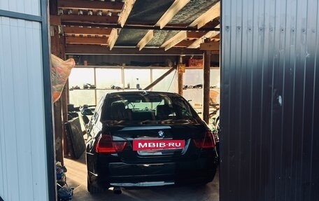 BMW 3 серия, 2005 год, 900 000 рублей, 8 фотография