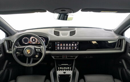 Porsche Cayenne III, 2024 год, 12 250 000 рублей, 14 фотография