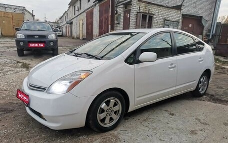 Toyota Prius, 2006 год, 640 000 рублей, 1 фотография