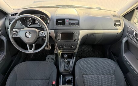 Skoda Yeti I рестайлинг, 2014 год, 1 500 000 рублей, 13 фотография