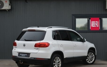 Volkswagen Tiguan I, 2011 год, 869 999 рублей, 6 фотография