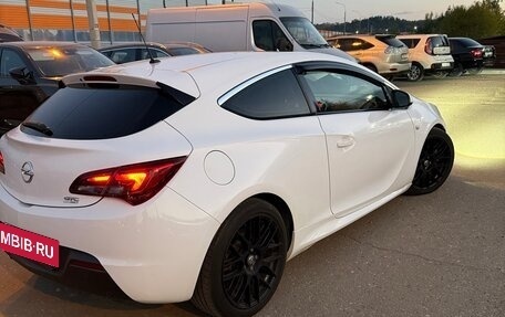 Opel Astra J, 2013 год, 810 000 рублей, 4 фотография