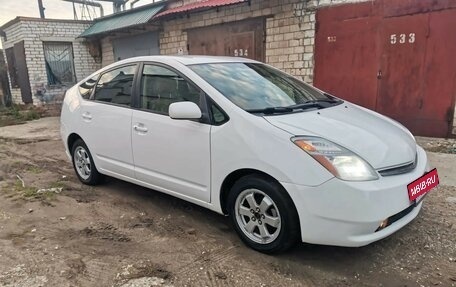 Toyota Prius, 2006 год, 640 000 рублей, 2 фотография