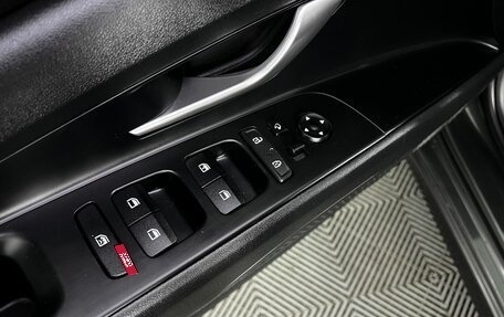 Hyundai Avante, 2021 год, 2 290 000 рублей, 16 фотография