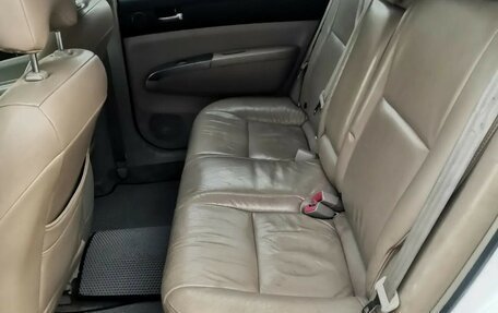 Toyota Prius, 2006 год, 640 000 рублей, 13 фотография