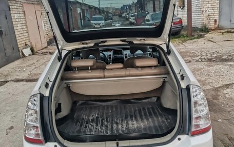 Toyota Prius, 2006 год, 640 000 рублей, 12 фотография