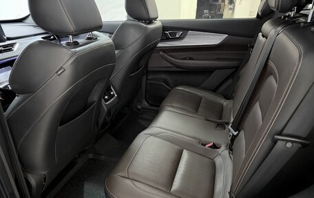 Chery Tiggo 8 Pro, 2021 год, 1 679 000 рублей, 13 фотография