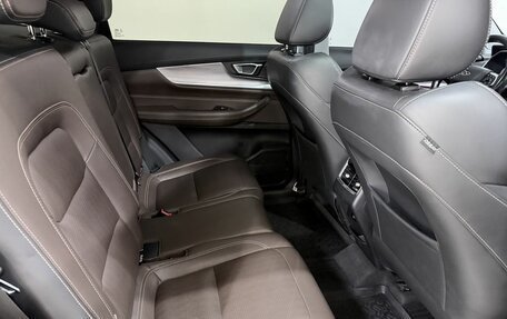 Chery Tiggo 8 Pro, 2021 год, 1 679 000 рублей, 18 фотография