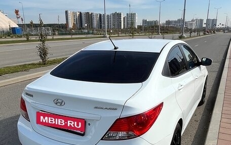 Hyundai Solaris II рестайлинг, 2012 год, 850 000 рублей, 5 фотография