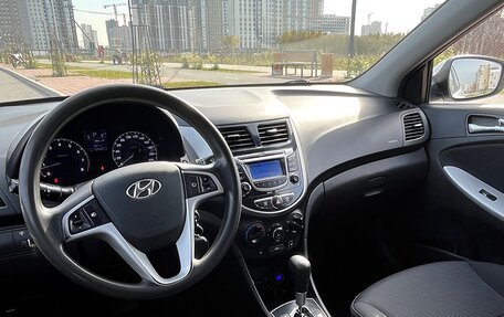 Hyundai Solaris II рестайлинг, 2012 год, 850 000 рублей, 9 фотография