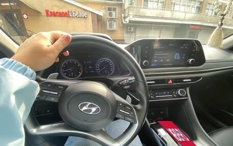 Hyundai Sonata VIII, 2021 год, 1 790 000 рублей, 4 фотография