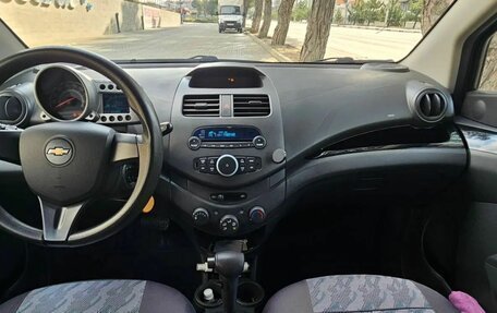 Chevrolet Spark III, 2011 год, 700 000 рублей, 12 фотография