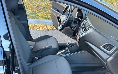 Hyundai Solaris II рестайлинг, 2018 год, 1 350 000 рублей, 14 фотография