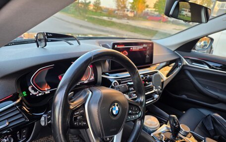 BMW 5 серия, 2021 год, 3 250 000 рублей, 3 фотография