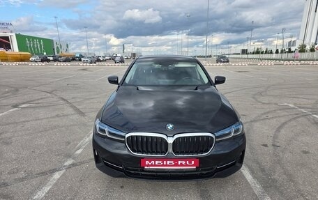 BMW 5 серия, 2021 год, 3 250 000 рублей, 15 фотография