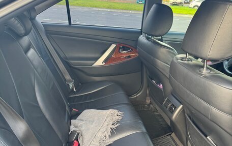 Toyota Camry, 2008 год, 1 300 000 рублей, 11 фотография