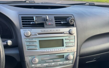 Toyota Camry, 2008 год, 1 300 000 рублей, 21 фотография
