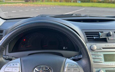 Toyota Camry, 2008 год, 1 300 000 рублей, 22 фотография