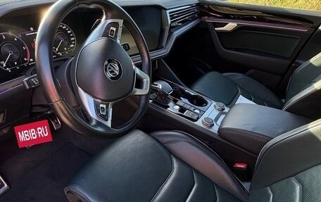 Volkswagen Touareg III, 2019 год, 5 700 рублей, 15 фотография