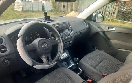 Volkswagen Tiguan I, 2011 год, 1 000 000 рублей, 3 фотография