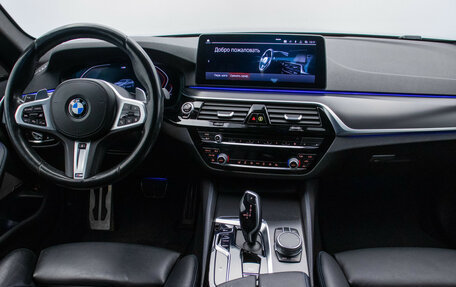 BMW 5 серия, 2020 год, 4 450 000 рублей, 13 фотография