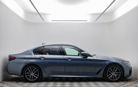 BMW 5 серия, 2020 год, 4 450 000 рублей, 4 фотография