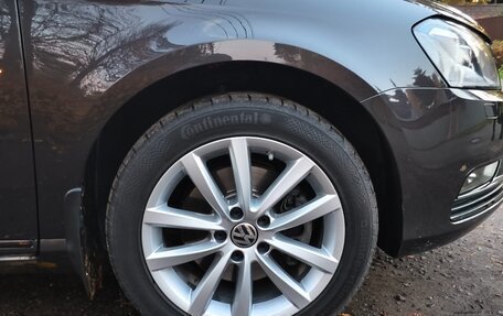 Volkswagen Passat B7, 2011 год, 2 050 000 рублей, 29 фотография