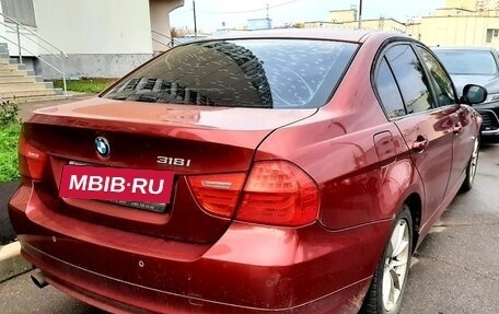 BMW 3 серия, 2011 год, 950 000 рублей, 3 фотография