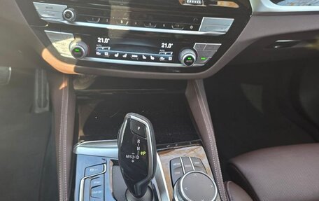 BMW 5 серия, 2021 год, 5 390 000 рублей, 19 фотография