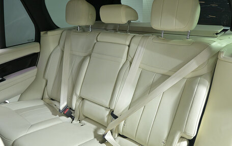 Land Rover Range Rover IV рестайлинг, 2022 год, 15 300 000 рублей, 20 фотография