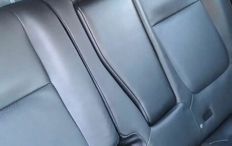 Mitsubishi Outlander III рестайлинг 3, 2014 год, 1 450 000 рублей, 12 фотография