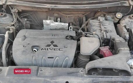 Mitsubishi Outlander III рестайлинг 3, 2014 год, 1 450 000 рублей, 13 фотография