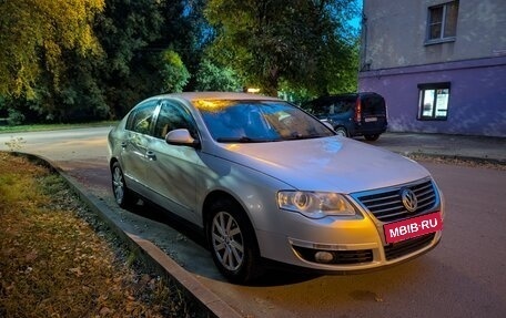 Volkswagen Passat B6, 2009 год, 650 000 рублей, 3 фотография
