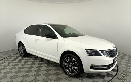 Skoda Octavia, 2017 год, 1 500 000 рублей, 3 фотография