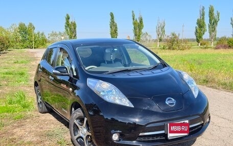 Nissan Leaf I, 2012 год, 800 000 рублей, 1 фотография