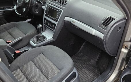 Skoda Octavia, 2011 год, 990 000 рублей, 10 фотография