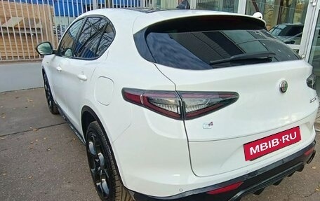 Alfa Romeo Stelvio, 2025 год, 8 790 000 рублей, 4 фотография