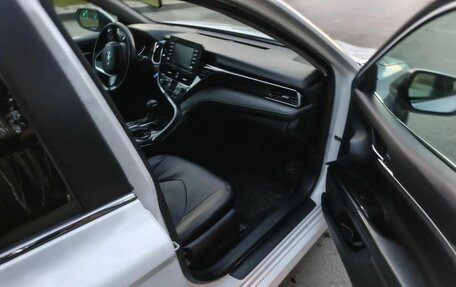 Toyota Camry, 2021 год, 2 690 000 рублей, 9 фотография