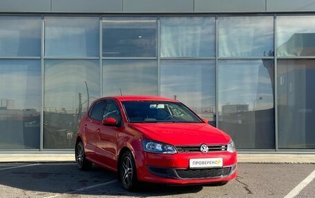 Volkswagen Polo VI (EU Market), 2010 год, 639 000 рублей, 2 фотография