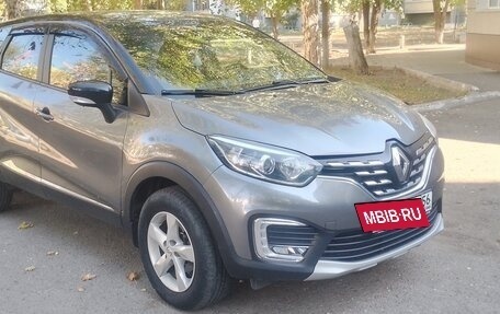Renault Kaptur I рестайлинг, 2021 год, 1 750 000 рублей, 10 фотография