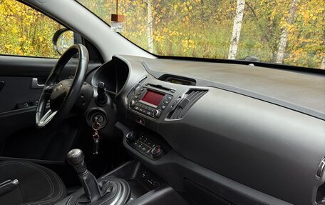 KIA Sportage III, 2012 год, 1 050 000 рублей, 19 фотография