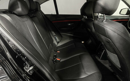 BMW 3 серия, 2015 год, 2 097 000 рублей, 14 фотография